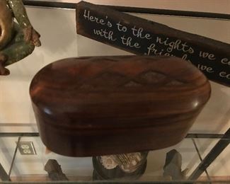 inlay wooden trinket box
