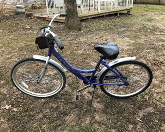 Ladies La Jolla street cruiser bicycle