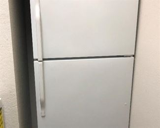 laundry room 2 door fridge -clean and works great 