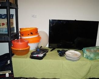 TV, plastics bowls, candles