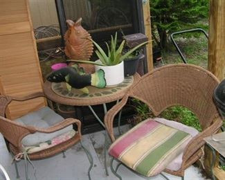 wicker  table with 2 chairs