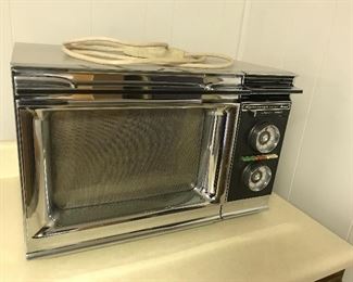 Vintage "radar range"