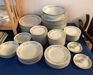Dansico china set
