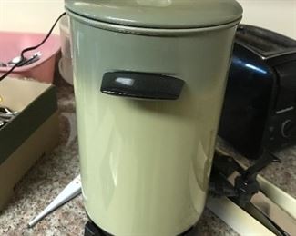 Coffee pot