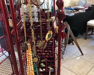 Necklaces and ear ring (both pierced and clip)