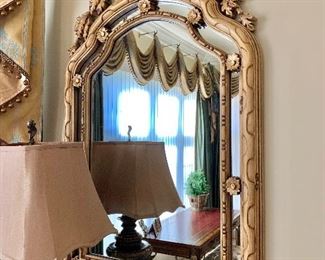 Decorative mirror