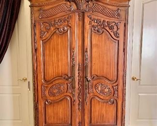Armoire