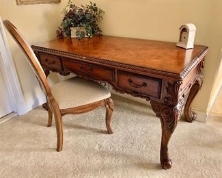 Hooker "Seven Seas" desk