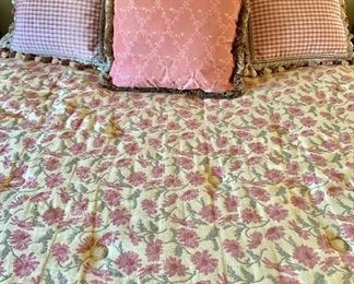 Custom pillows and bedding (8 piece set)