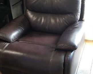 Leather electric recliner, nearly new