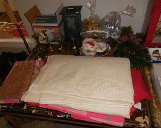 Christmas, linens