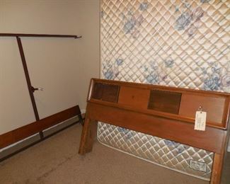 vintage full size bed & mattress