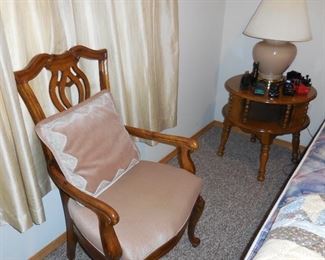 arm chair, 60s maple drum table