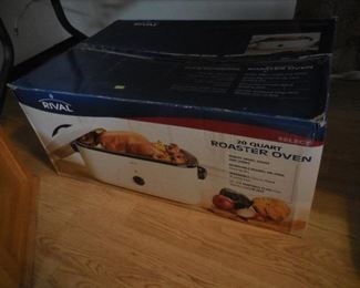 Rival 20 qt. Roaster Oven