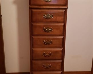 Lingerie Chest of Drawers
