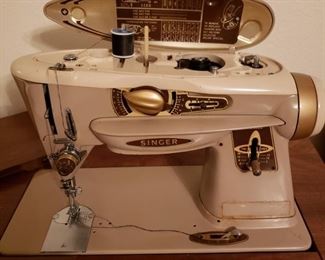 Great sewing Machine in working condition