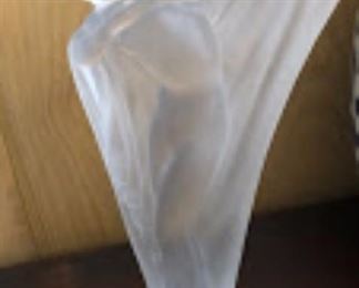 lalique vase