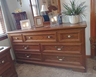 Beautiful all wood Thomasville dresser and mirror