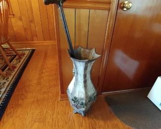 Iron umbrella stand