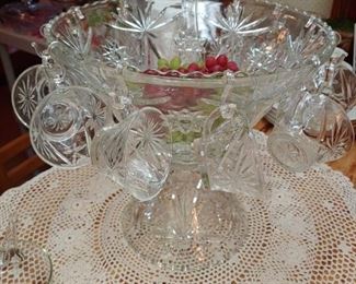 Beautiful vintage Star of David Crystal punch bowl with the base very hard to find