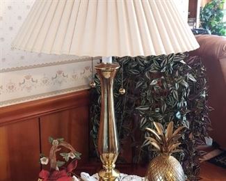 Beautiful classy elegant brass two bulb lamp