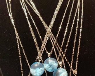 Cloud necklace
