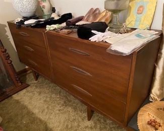 Sculptra by Broyhill Premier