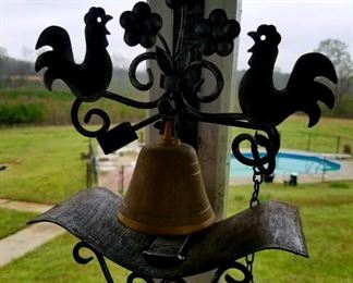 Cast-iron chicken dinner bell