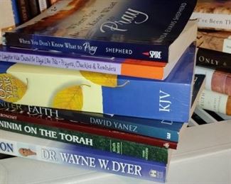 Huge collection of religious books Joyce Meyer TD Jakes and more