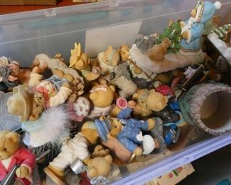 Hundreds of Cherished Teddies - most like new in the box