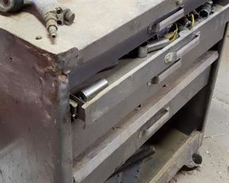 metal tool chest