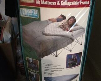 Air mattress and collapsible frame