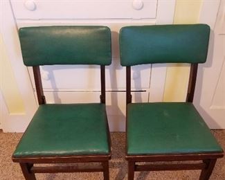 Folding Green Chairs