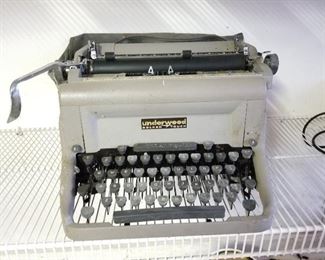 Vintage Underwood Typewriter