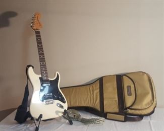 Fender Stratocaster https://ctbids.com/#!/description/share/311875