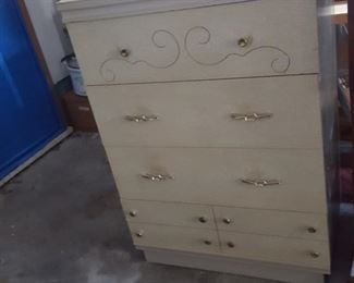 Vintage Blonde dresser https://ctbids.com/#!/description/share/313122