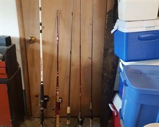 5 fishing poles https://ctbids.com/#!/description/share/314220