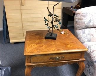 Hickory Manufacturing end table with drawer (lamp sold)