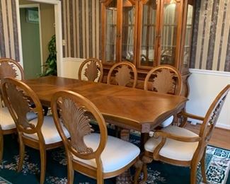 #1 Fairmount wood dining table w/ 8 chairs and 2 leaves. Excellent condition! 64"-92"x42"x30" $425.00