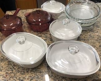 Glass pots, Casserole dishes and pie pans https://ctbids.com/#!/description/share/315855