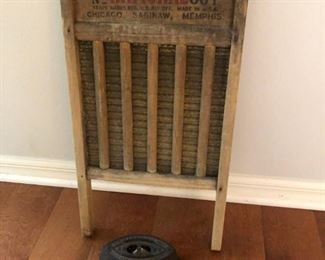 Antique Washboard and Iron https://ctbids.com/#!/description/share/315216