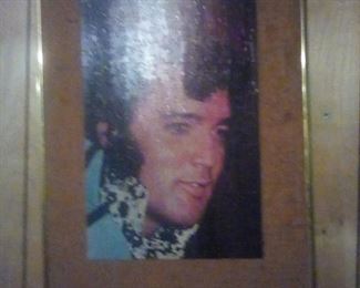 Elvis puzzle framed