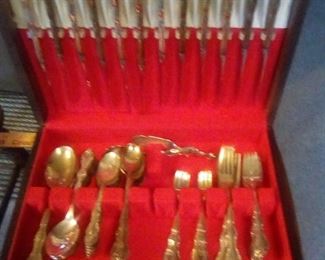 WM. Rogers silver plate with chest