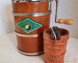 Ice cream maker salesman sample toy - White Mountain advertising