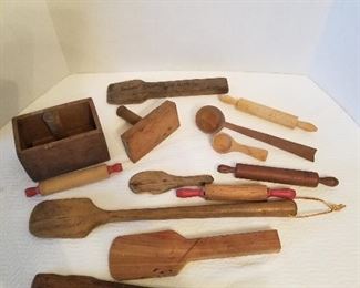 Wooden kitchen items 
Wooden children’s toy kitchen items 