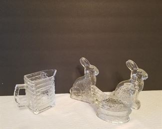 Glass candy containers 
Log cabin measuring cup