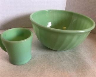 Jadeite mixing bowl & jadeite coffee mug