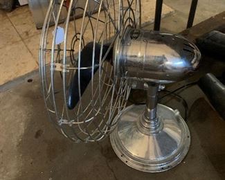 FRESH'ND AIRE Model 18 Vintage Fan