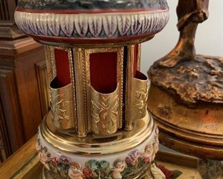 Vtg Capodimonte Cigarette Dispenser Carousel Music Box Made/Italy Reuge Movement
