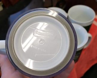 4 Vintage Thermal cups 